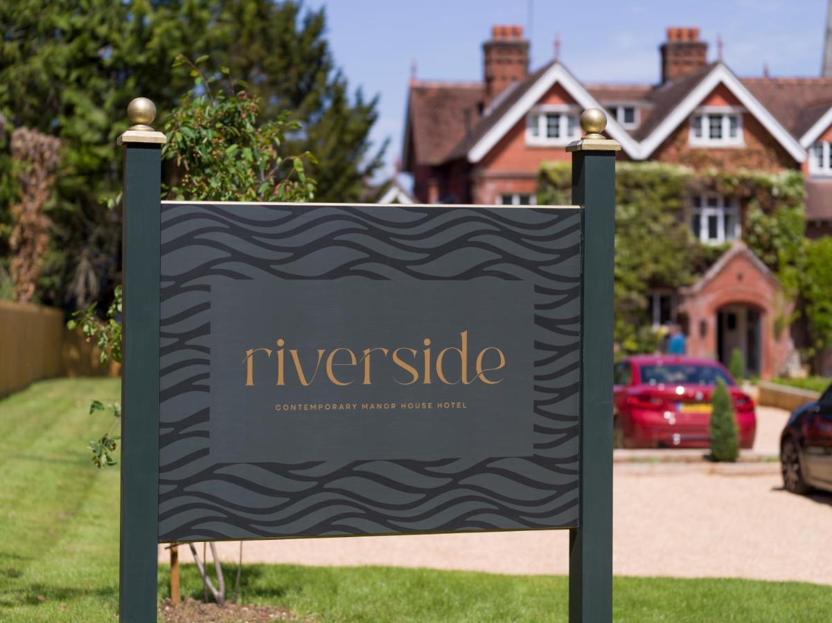 The Riverside Hotel Salisbury Exterior photo