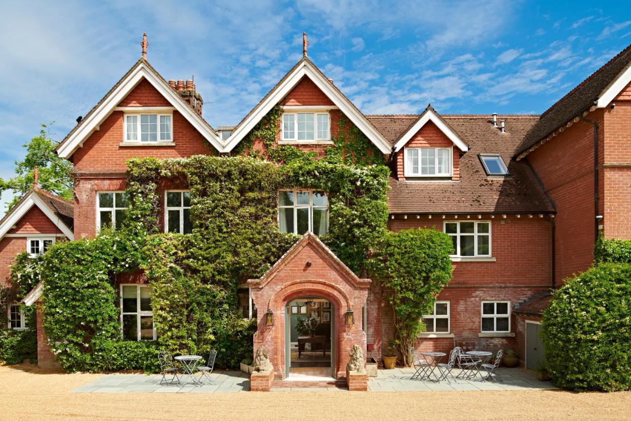 The Riverside Hotel Salisbury Exterior photo